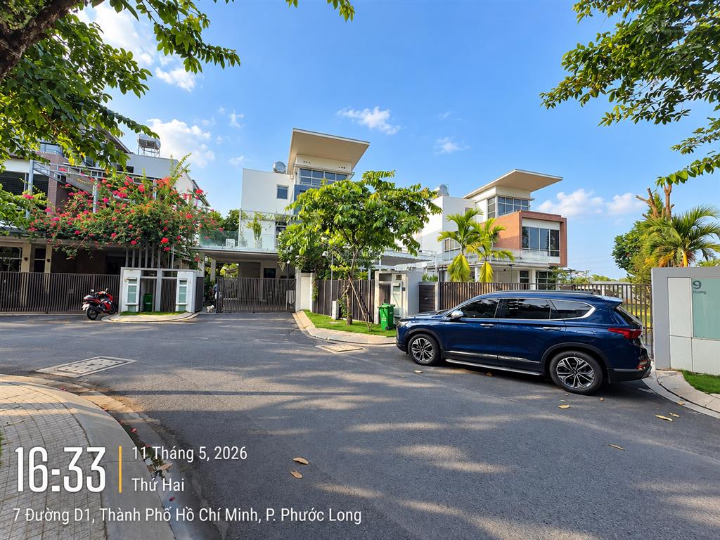 Biệt thự đơn lập riviera cove  q9. dt đất 720m2. sổ hồng sẵn sân vườn siêu rộng giá 73 tỷ