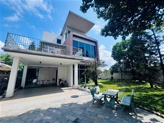 Biệt thự đơn lập riviera cove  q9. dt đất 720m2. sổ hồng sẵn sân vườn siêu rộng giá 73 tỷ