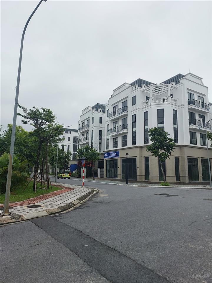 Bán liền kề vinhomes riversiden long biên 103m2 xây 5 tầng giá 38tỷ