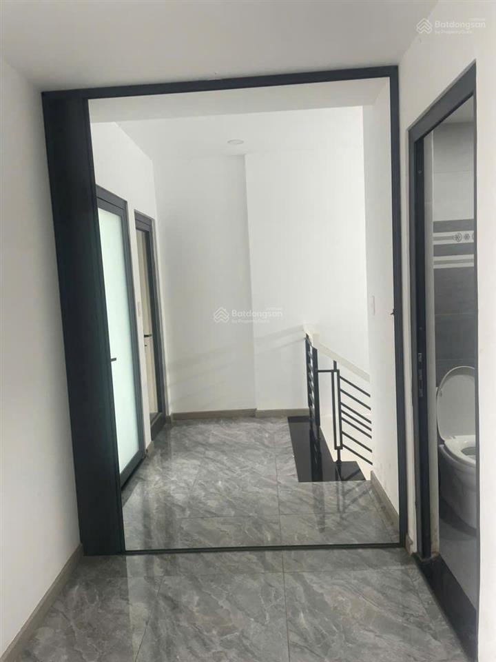 Bán căn hộ 2 tầng 115m2, bàn giao nội thất hoàn thiện giá 7,7 tỷ full 100% sổ ngay.  0896 688 ***