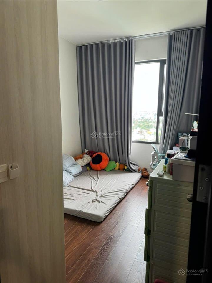 Bán căn 57m2 đã có sổ, có nội thất hđ thuê sẳn. giá nhanh 3,3 tỷ có tl.  0896 688 ***