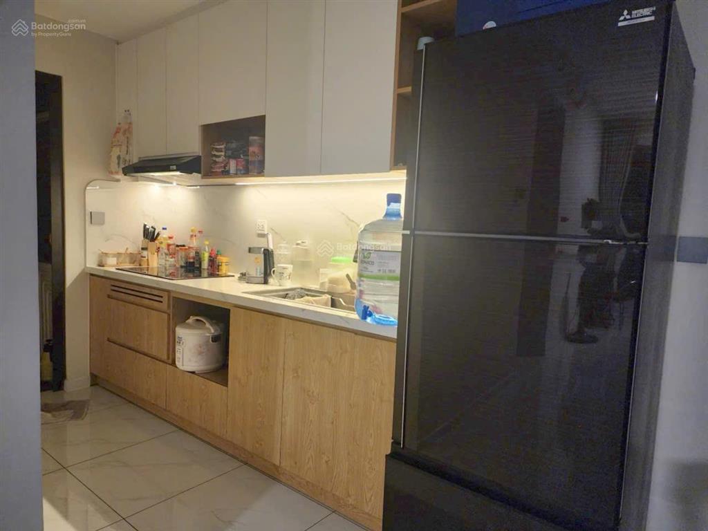 Cho thuê căn hộ 57m2 tháp c4 2pn, 1wc ở, full bếp rèm... 1/8 ở. view hồ bơi, công viên. giá 7,5tr