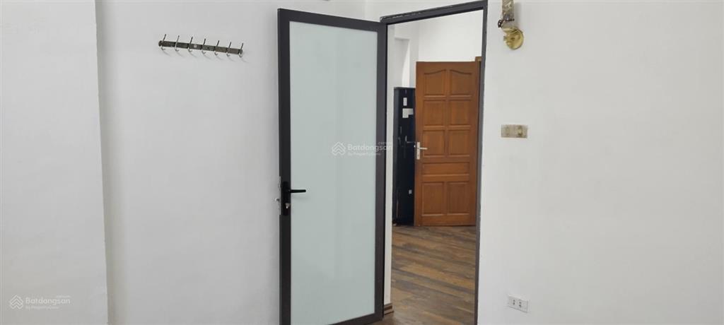 Căn hộ chung cư thông tấn xã vn  5,5 triệu/tháng, số 76 thọ lão, hai bà trưng, hn