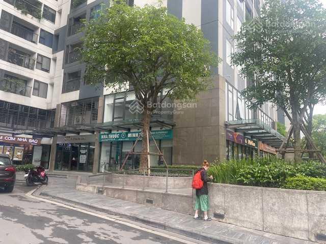 Chính chủ cần bán shophouse diện tích 50m2 ở imperia sky garden 423 minh khai 0912 132 ***