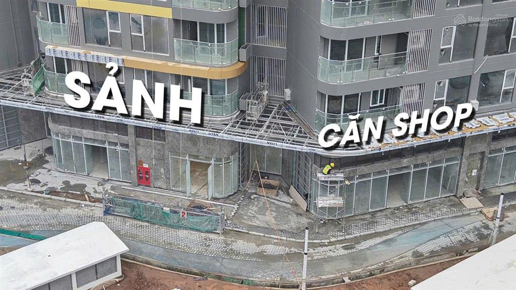 Bán shop chân đế lumiere evergreen smart city lô góc sảnh 58m2, vị trí đắc địa,  0986 122 ***