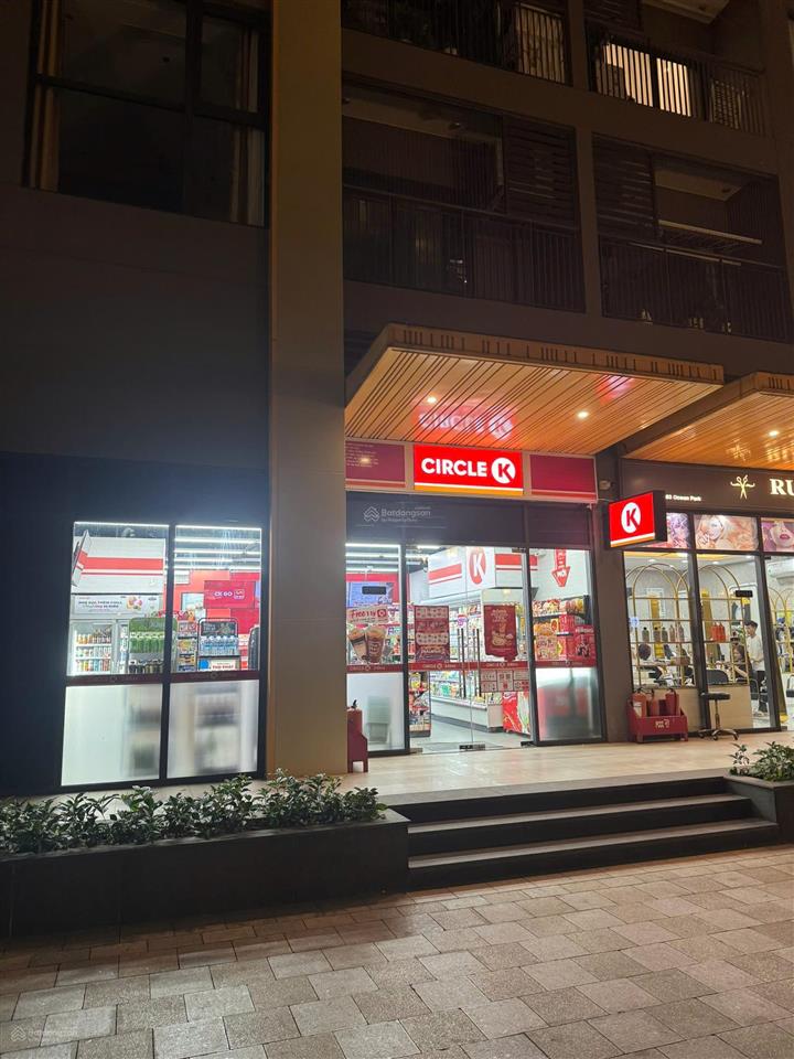Bán shop chân đế vinhomes ocean park 1  hợp đồng thuê dài hạn, dòng tiền ổn định,  0986 122 ***