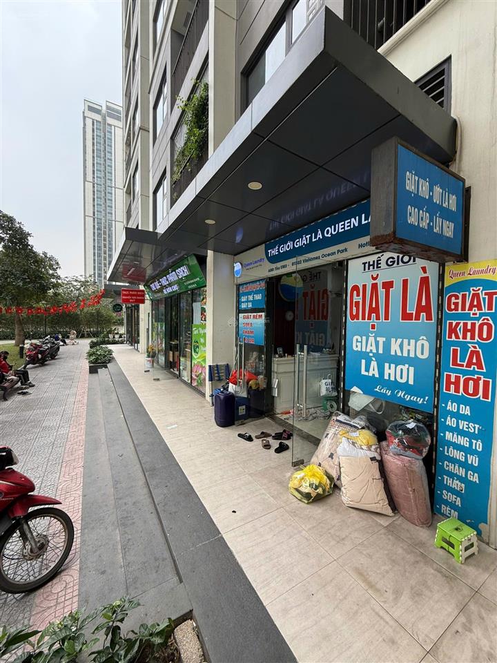 Chính chủ cần bán gấp shop chân đế mặt sảnh tòa s1.03 vinhomes ocean park 1