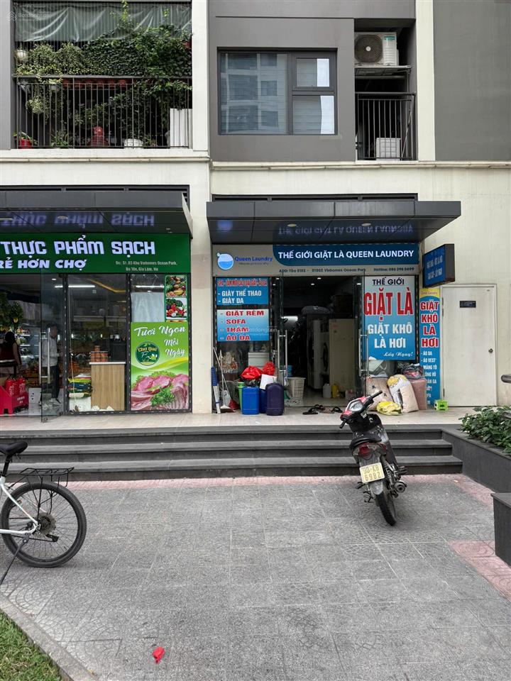 Chính chủ cần bán gấp shop chân đế mặt sảnh tòa s1.03 vinhomes ocean park 1