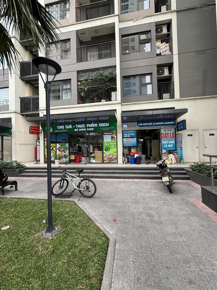 Chính chủ cần bán gấp shop chân đế mặt sảnh tòa s1.03 vinhomes ocean park 1