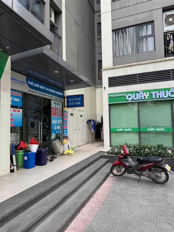 Chính chủ cần bán gấp shop chân đế mặt sảnh tòa s1.03 vinhomes ocean park 1