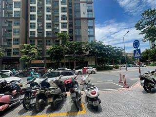Chính chủ cho thuê shop chân đế vinhomes ocp1. dt 75m2, 38tr/tháng,  0986 122 ***