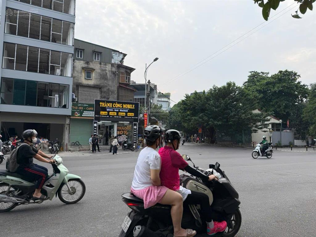 Hiếm có cho thuê tòa nhà 9 tầng mặt phố huỳnh thúc kháng kéo dài 3 mặt thoáng kinh doanh đỉnh