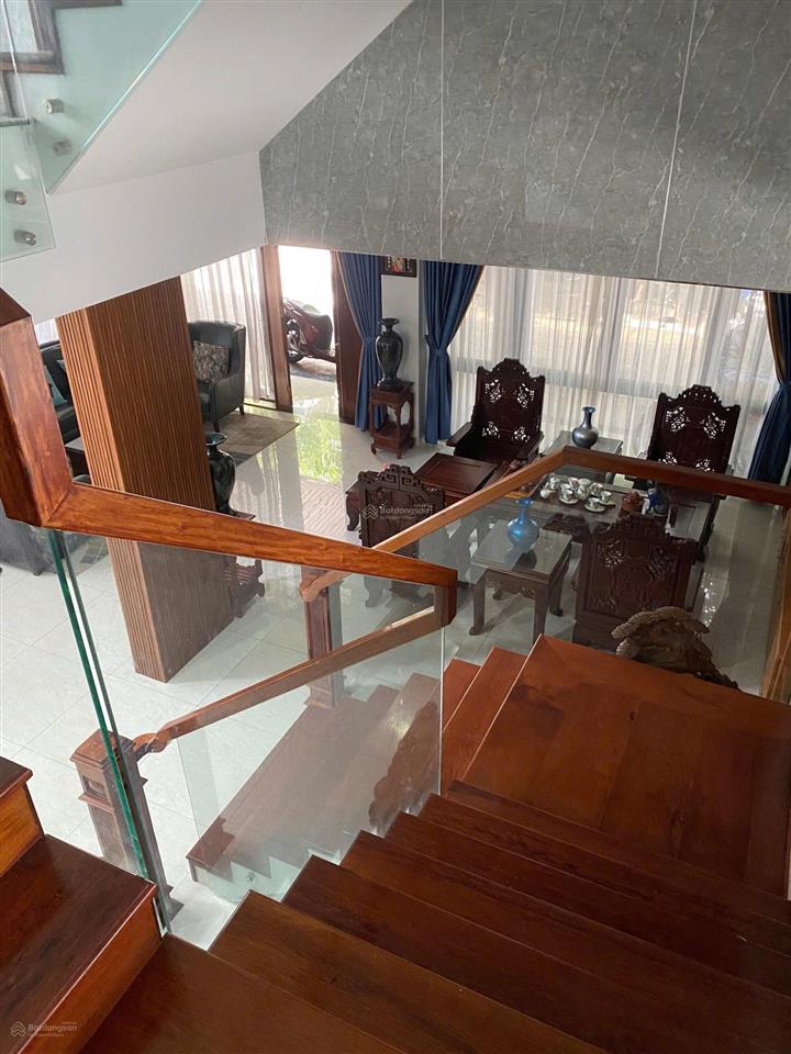 Bán biệt thự 4 tầng mt thanh thuỷ  hải châu 500m2 ngang 14m giá rẻ