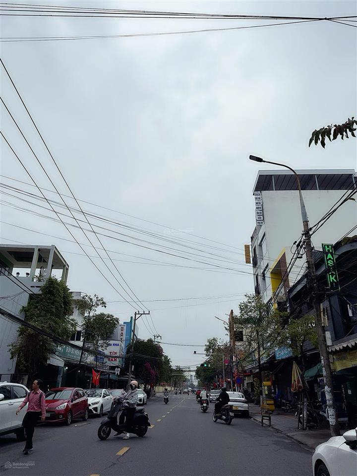 Bán mt núi thành  hải châu ngay gần quảng trường 2/9 ngang 11m giá rẻ