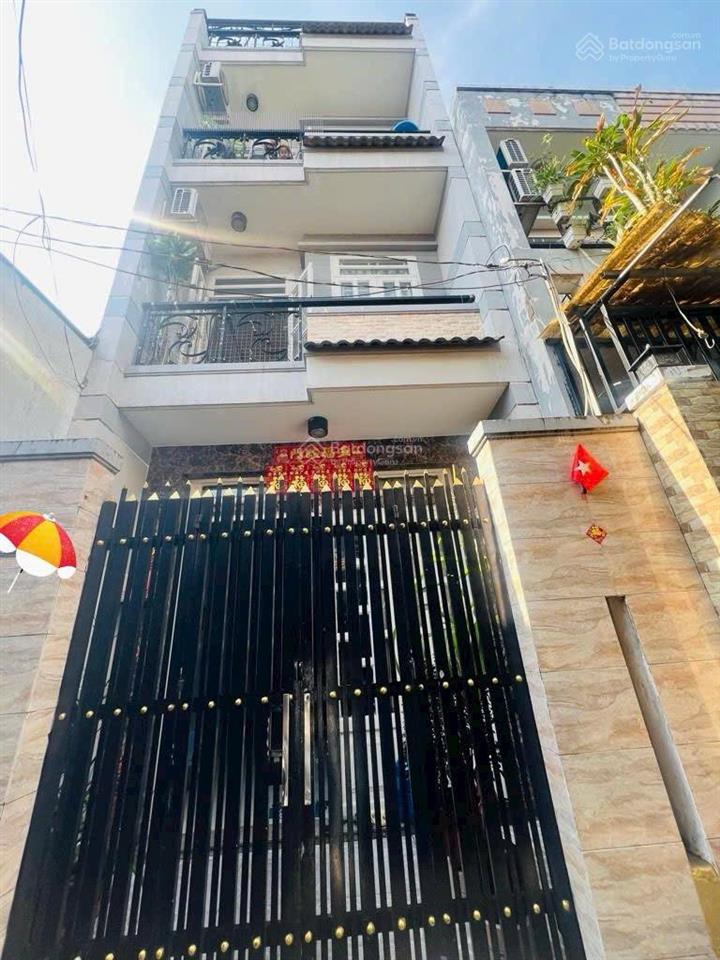 Nhà đẹp 4tầng ngay kênh nươc đen 40m24pnhẻm 4m thôngsổ vuông vức không lỗi phong thuỷchỉ 4,8 tỷ