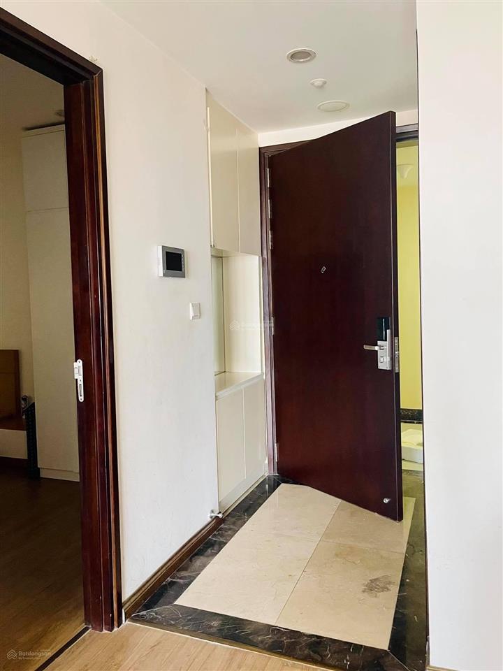 Ký cọc ngay căn hộ 2pn 70m2, hướng đông nam mát, hoà bình green city, chỉ 5,5 tỷ nhà mới sạch