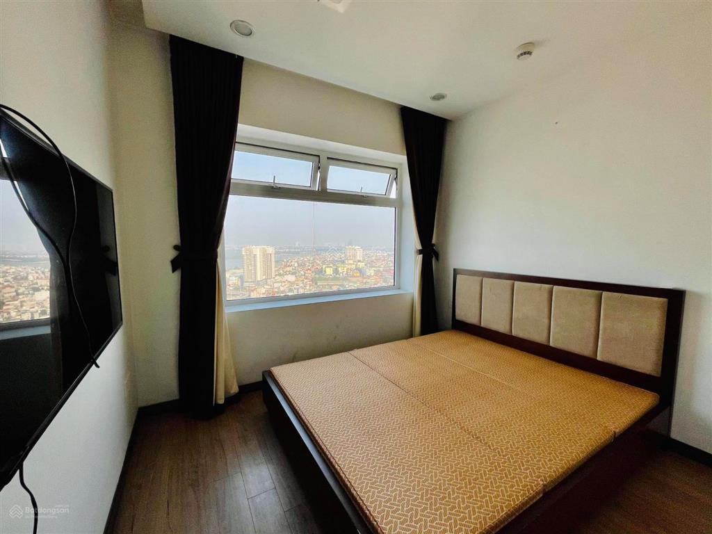 Ký cọc ngay căn hộ 2pn 70m2, hướng đông nam mát, hoà bình green city, chỉ 5,5 tỷ nhà mới sạch