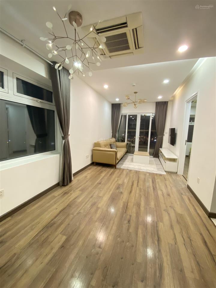 Siêu rẻ bán căn 2pn 70m2 hoà bình green, giá bán nhanh chỉ 5,1 tỷ.  0984 676 ***