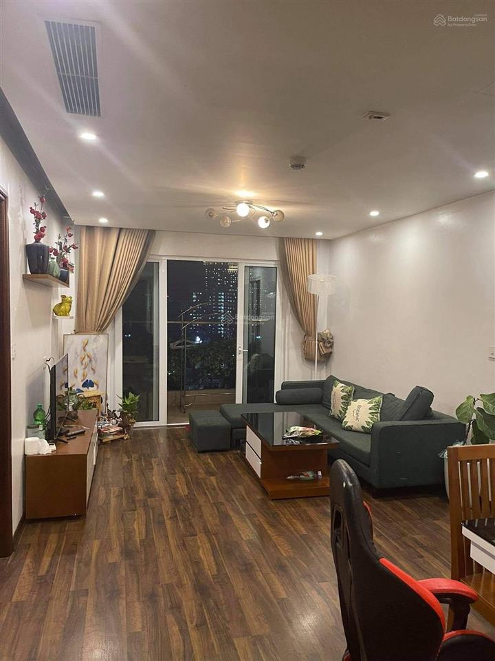 Sổ đỏ sẵn tôi cần bán 2pn 95m hoà bình green giá siêu siêu sốc chỉ 8,4 tỉ, nhà mới, view thoáng