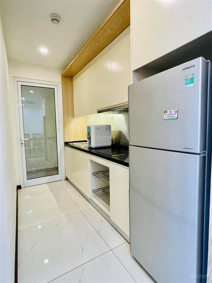 Cho thuê căn 2pn 70m2 đủ đồ đẹp view sông đẹp rẻ giá chỉ 11 tr/th.  0984 676 ***