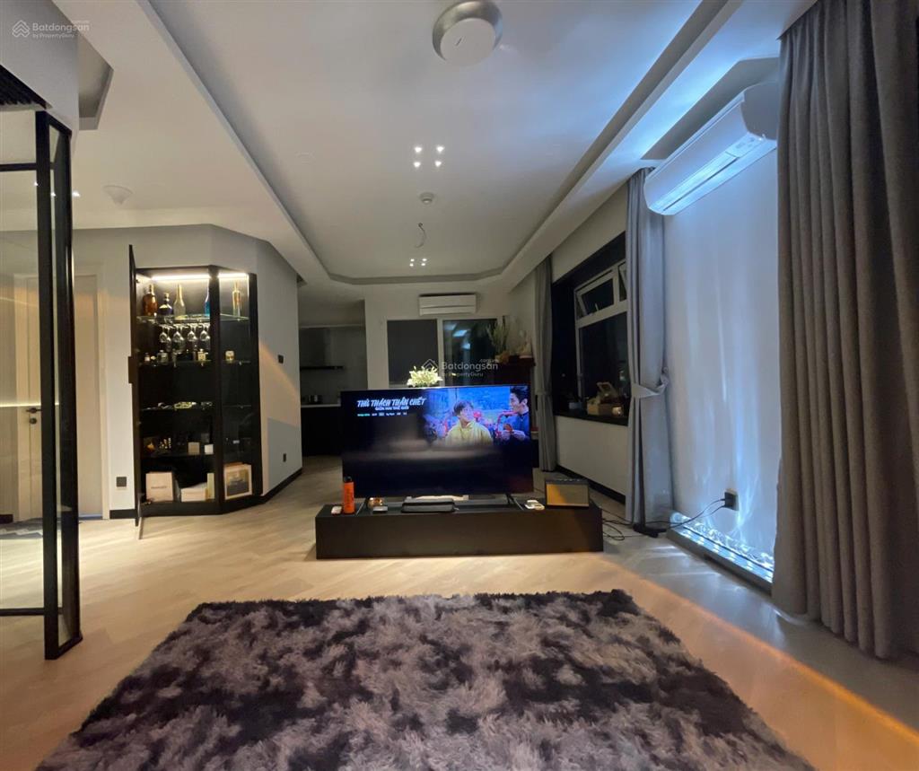Sổ đỏ sẵn bán căn 60,6m2 view phố cực đẹp, tầng 16, hòa bình green giá cực tốt