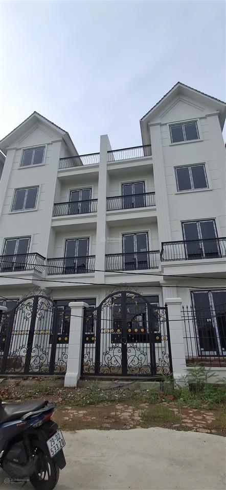 Cho thuê shophouse 4 tầng làm văn phòng, làm kho khu đền lừ 3