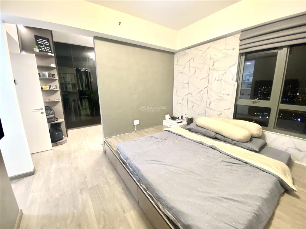 1 căn  căn góc 2pn  67m² chỉ nhỉnh 7 tỷ tại masteri thảo điền  em ni 0901 381 ***