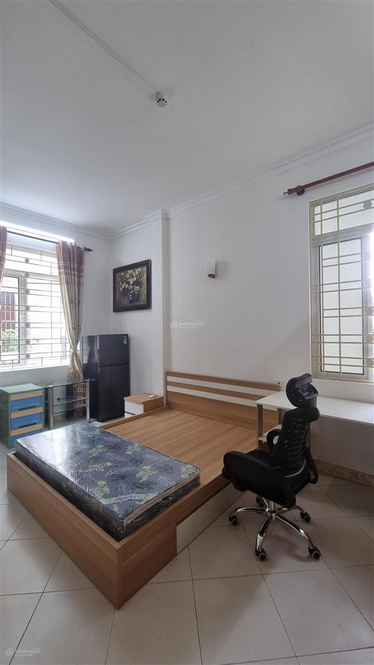 Chính chủ cho thuê phòng studio khép kín 218 hồng mai, hbt, 35m2 full nội thất sang xịn, giá 5,5 tr