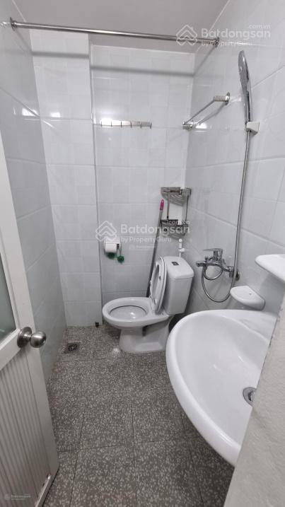 Chính chủ cho thuê nhà trọ 218 phố hồng mai 3035m2, bếp riêng, full đồ xịn, pccc chuẩn, giá 5,4 tr