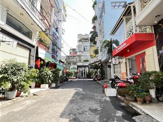 Bán nhà 4 tầng  hxh 8m có lề  khu văn phòng công ty, gần quận 10