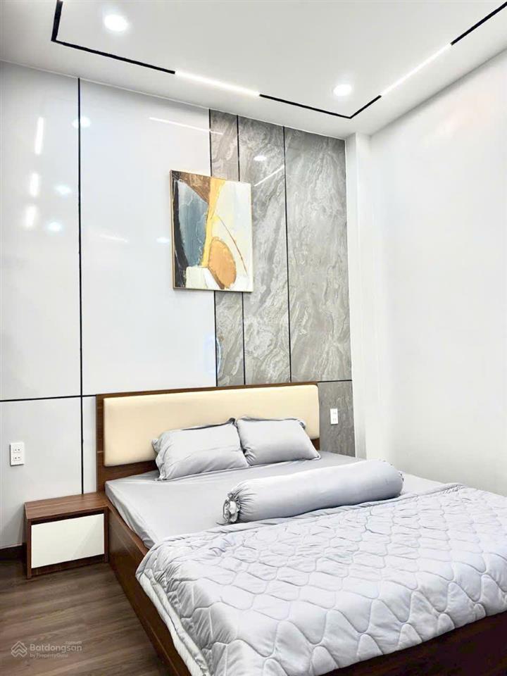 Bán nhà 5 tầng mới  hxh, gần mt thành mỹ, tb. 4,3x14,4m  nhỉnh 14 tỷ