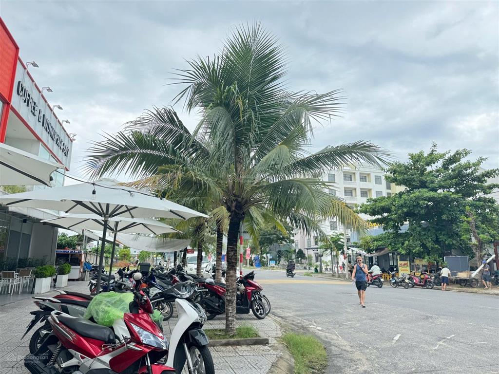 Bán lô đất mt hoàng kế viêm, khu phố tây an thượng, dt 110m2 xây căn hộ rất đẹp