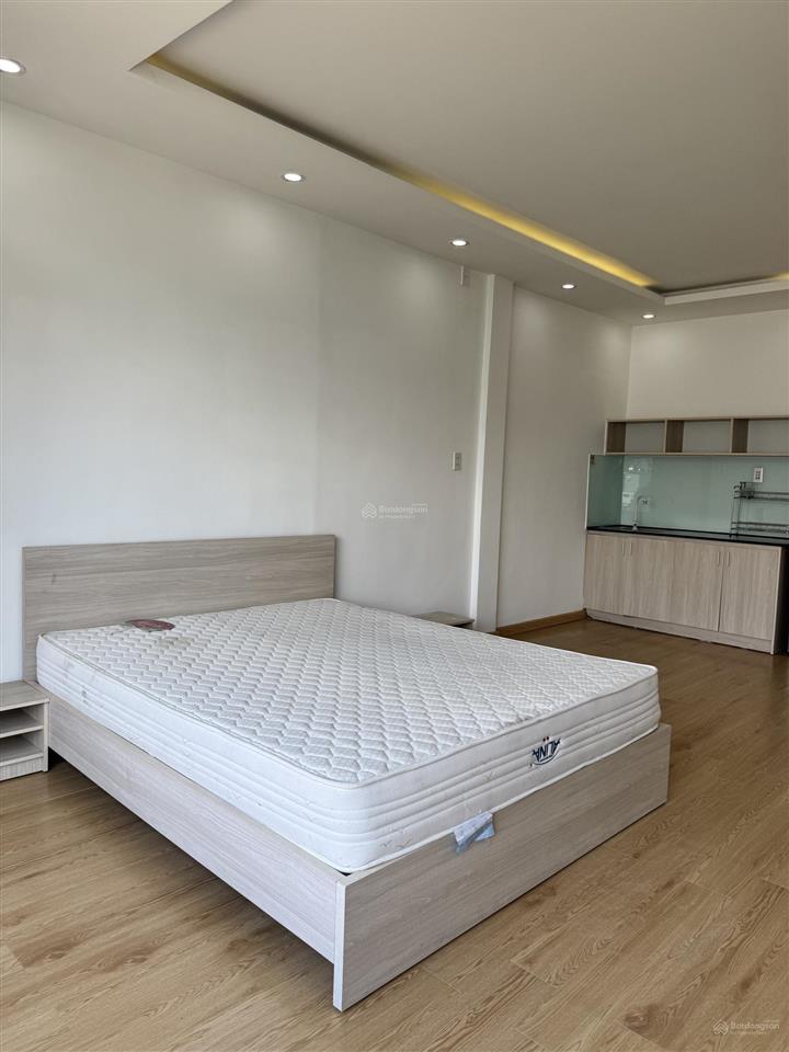 Chính chủ bán nhà đường đinh công trứ, gần biển võ nguyên giáp, 5 tầng với 8p căn hộ