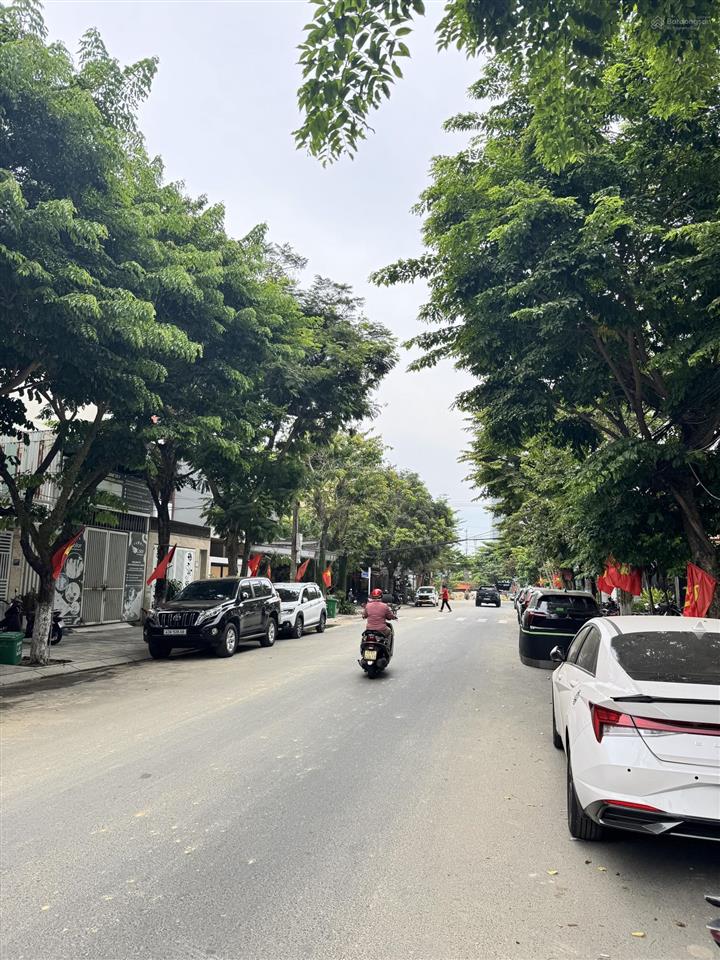 Chính chủ bán nhà đường đinh công trứ, gần biển võ nguyên giáp, 5 tầng với 8p căn hộ