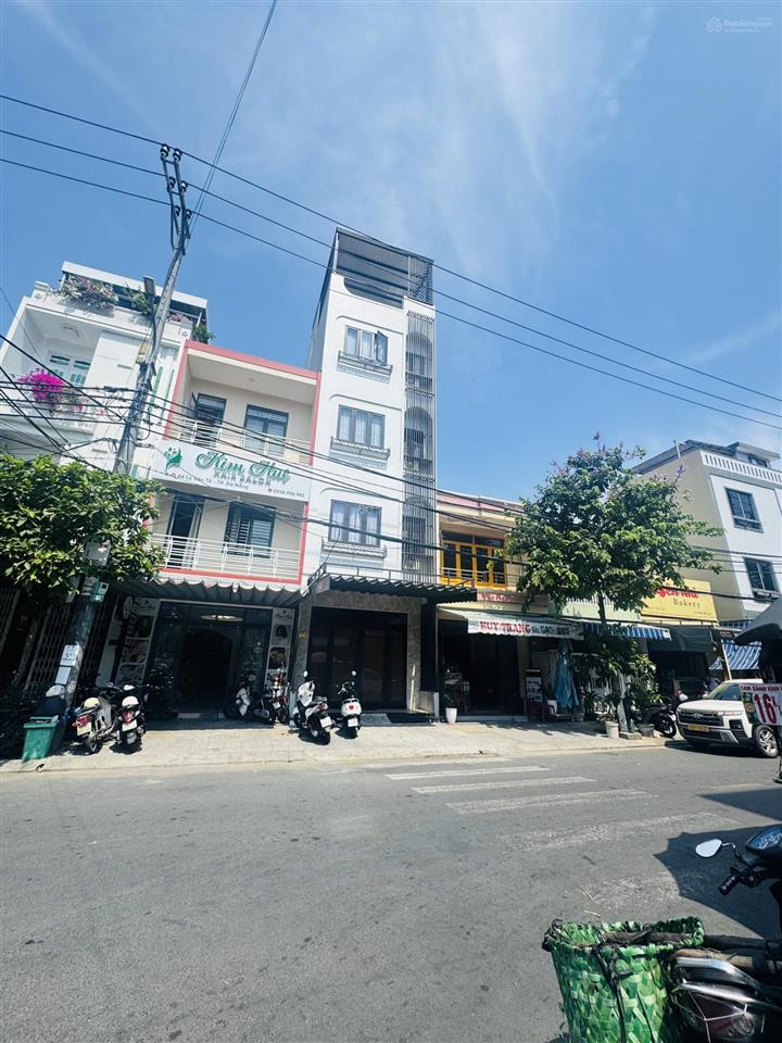 Bán nhà 5 tầng đường dương tự minh, dt 90m2, vị trí sát biển mỹ khê  võ nguyên giáp.