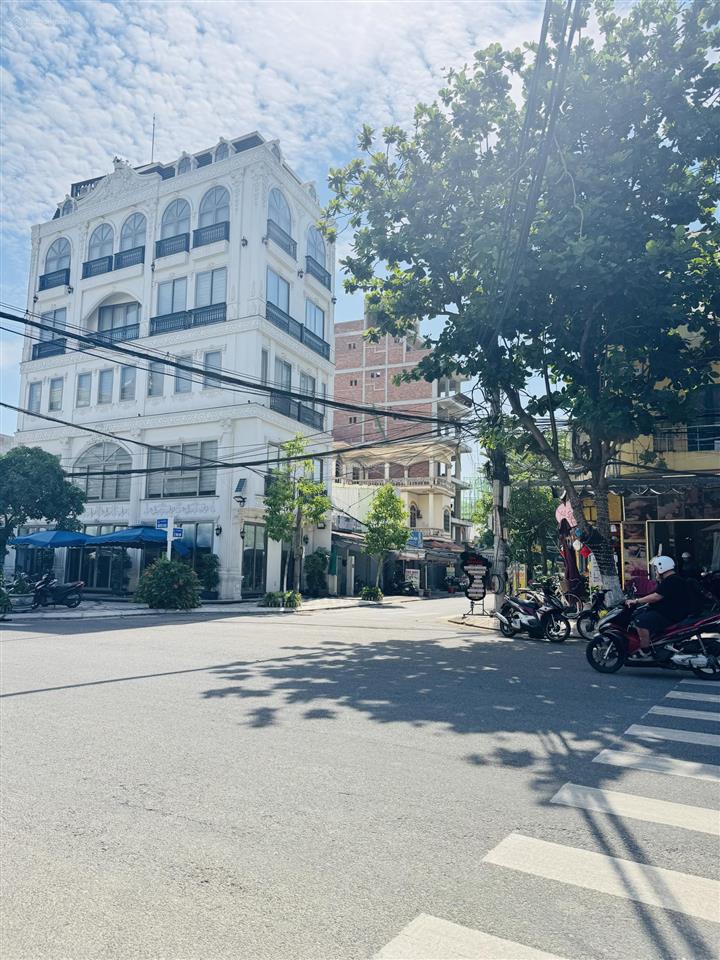 Bán lô đất đường hà kỳ ngộ, sát biển võ nguyên giáp, dt 79m2 xây căn hộ cựu đẹp