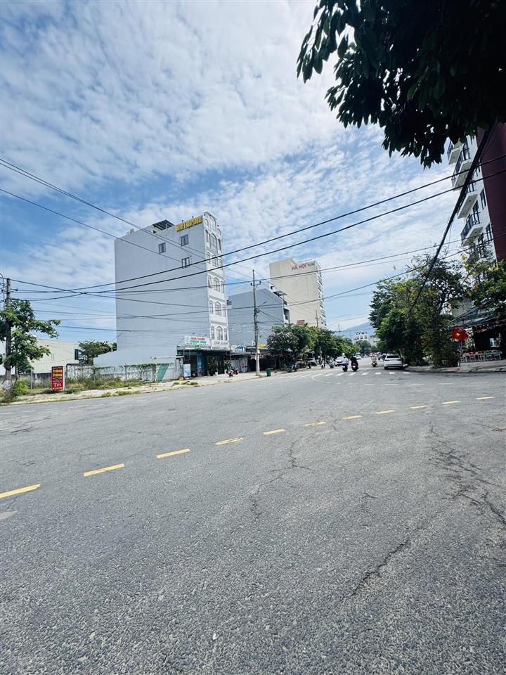 Bán đất mt đường hồ thấu, sát biển võ nguyên giáp, dt 240m2 , xây căn hộ rất đẹp