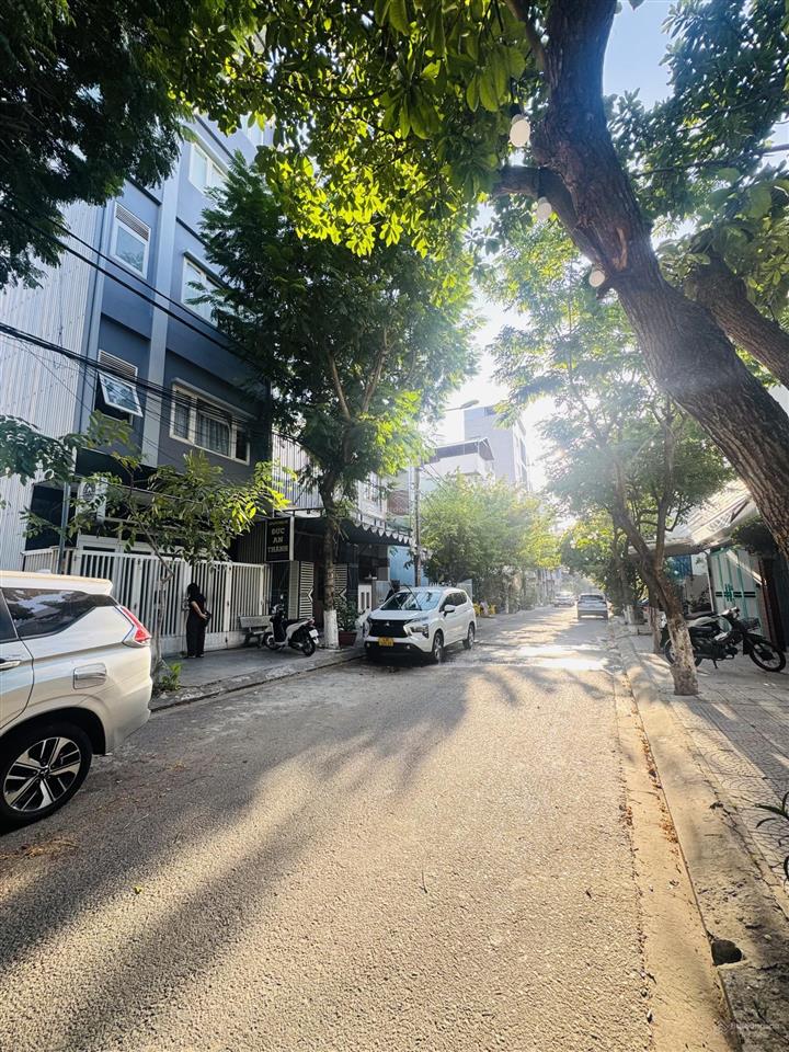 Bán lô đất trần đức thông gần biển 80m2 xây căn hộ giá hơn 11 tỷ