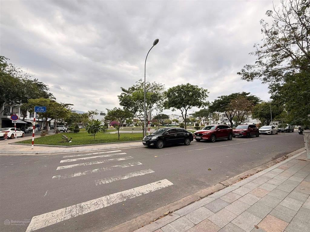 Bán đất đường vũ lăng, khu đô thị vcn phước hải, nam nha trang | 100m ngang 5m | 10,9 tỷ