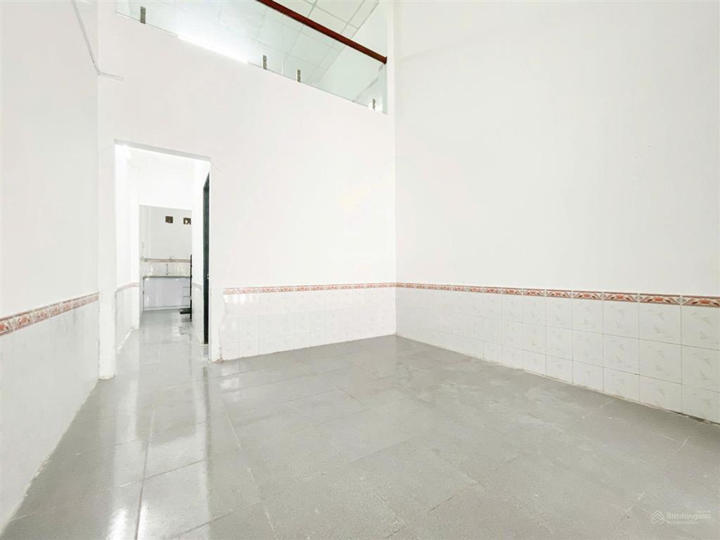 Cần bán nhà đường 4m nguyễn quý yêm, phường an lạc, bình tân  gần chợ kiến đức và võ văn kiệt