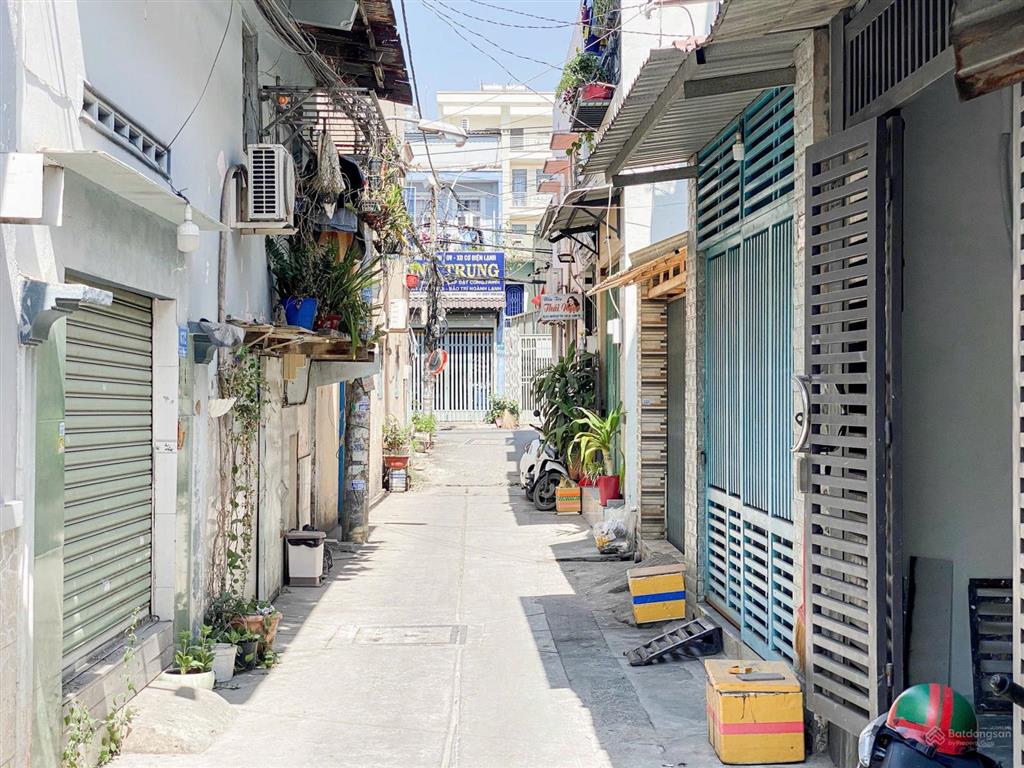 Cần bán nhà đường 4m nguyễn quý yêm, phường an lạc, bình tân  gần chợ kiến đức và võ văn kiệt