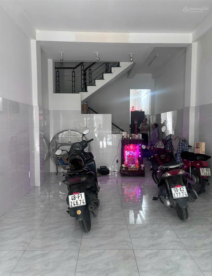 Cần bán nhà 2 mặt tiền kinh doanh, phường an lạc, quận bình tân, sân thượng trước sau