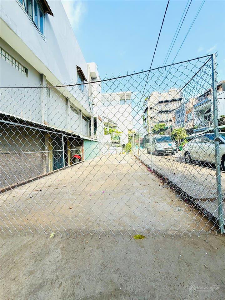 Cần bán nền đất góc 2 mặt tiền đường số 3, kdc nam hùng vương, an lạc, quận bình tân