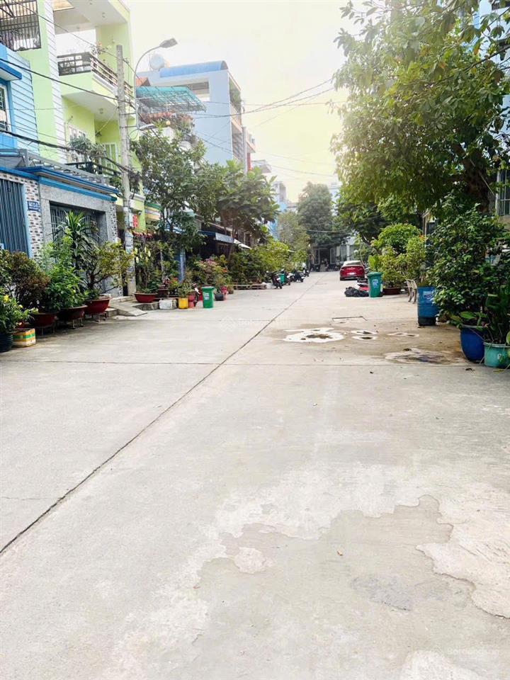 Cần bán nhà nát tính theo giá đất đường 12m, nguyễn quý yêm, phường an lạc
