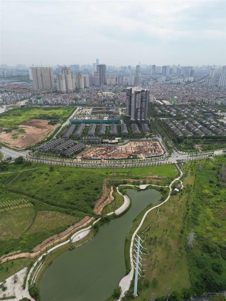 Bán căn xẻ khe mansionsparkcity75 tỷ tặng full nội thất 10 tỷ