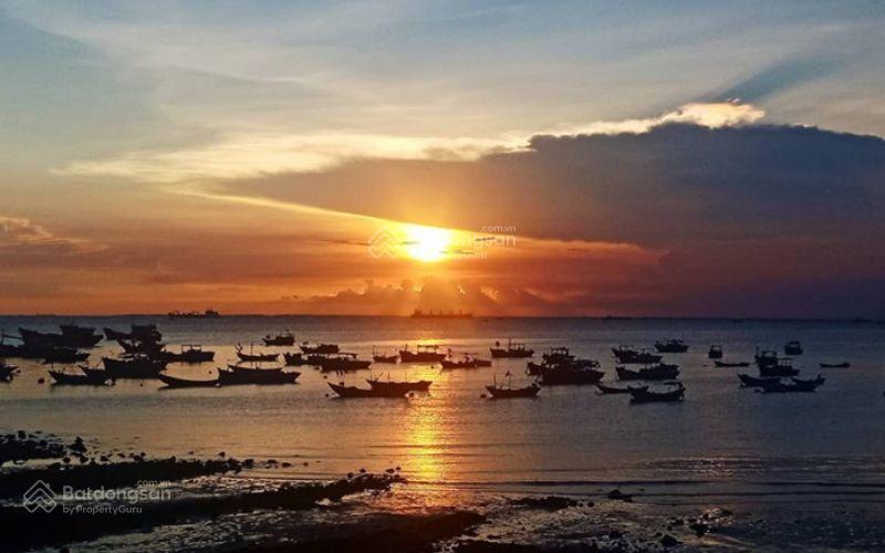 Hàng hiếm ven rừng gần biển giá 3.5 tỷ không còn nhiều