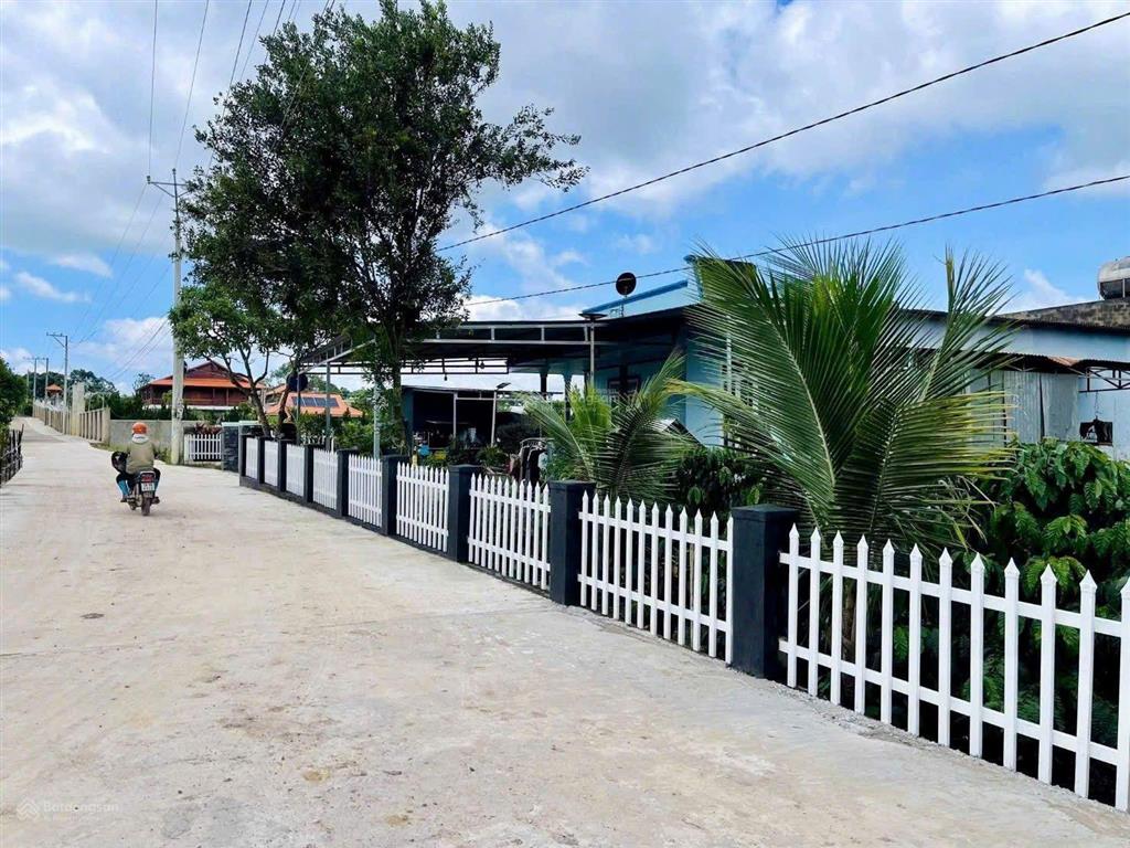 Đất đẹp trung tâm dân cư liên hiệp đức trọng lâm đồng gần sân bay