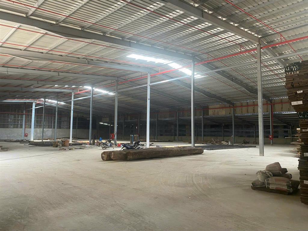 XN196 cho thuê nhà xưởng sản xuất xa dân cư, có PC tự động xưởng trống Sản Xuất Liền
