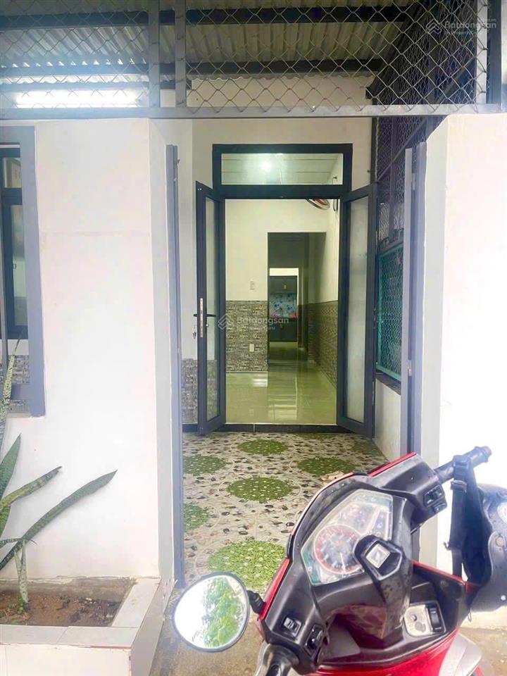 Bán nhà cấp 4 đường 13m tđc đất lành đường phong châu, tây nha trang