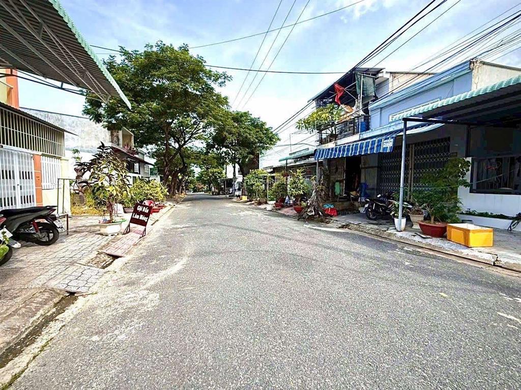 Bán nhà cấp 4 đường 13m tđc đất lành đường phong châu, tây nha trang